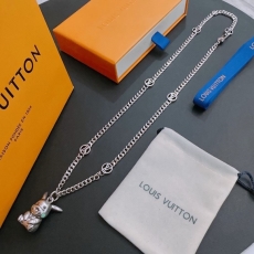 Louis Vuitton Necklaces